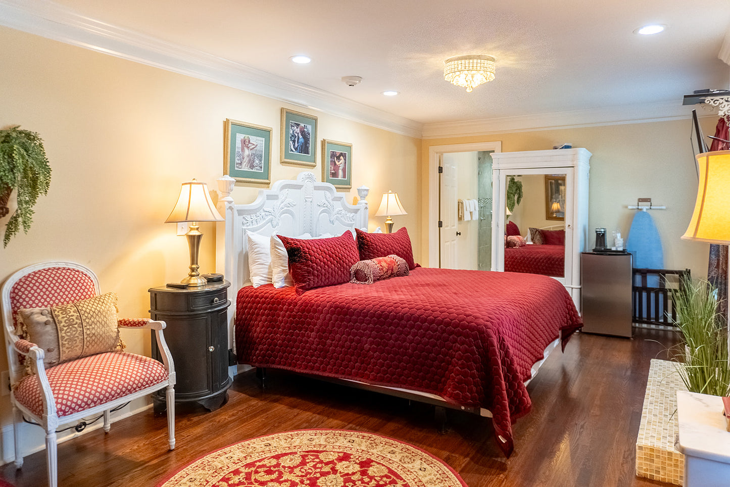 Ruby Room