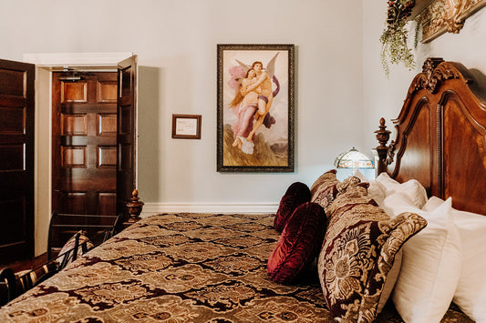 Onyx Room